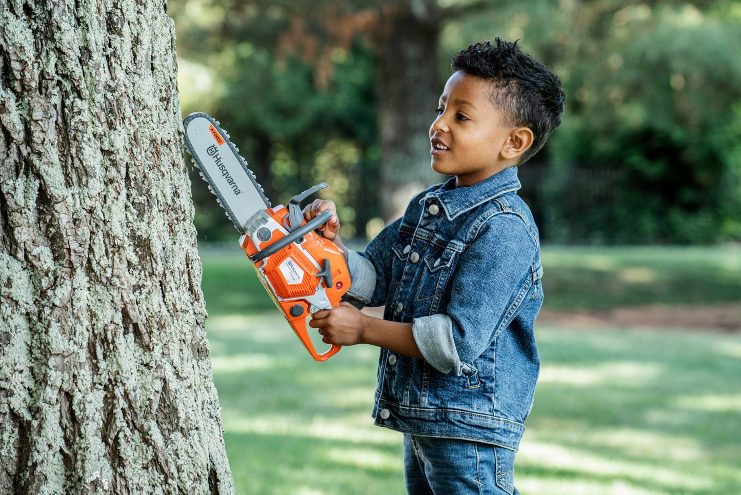 Husqvarna 550XP Toy Chainsaw, Ages 3+