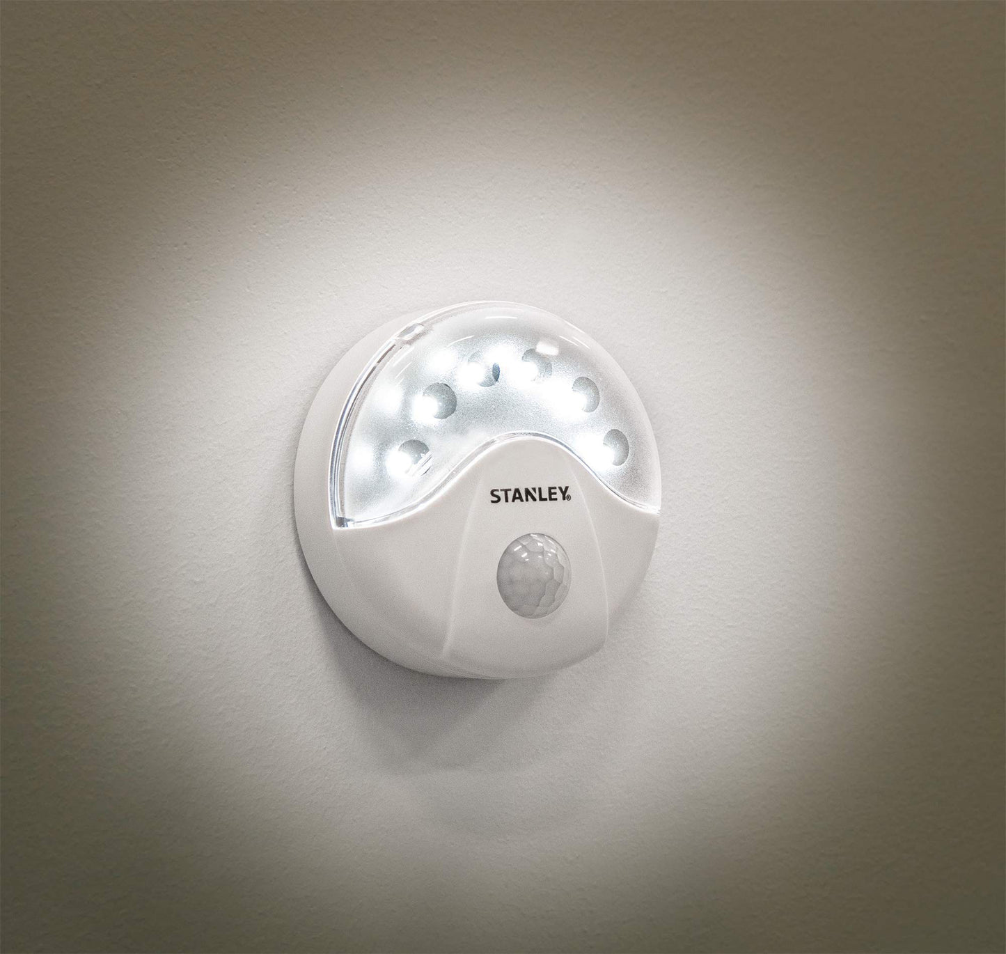 STANLEY 32751 6-LED Motion Activated Sensor Light