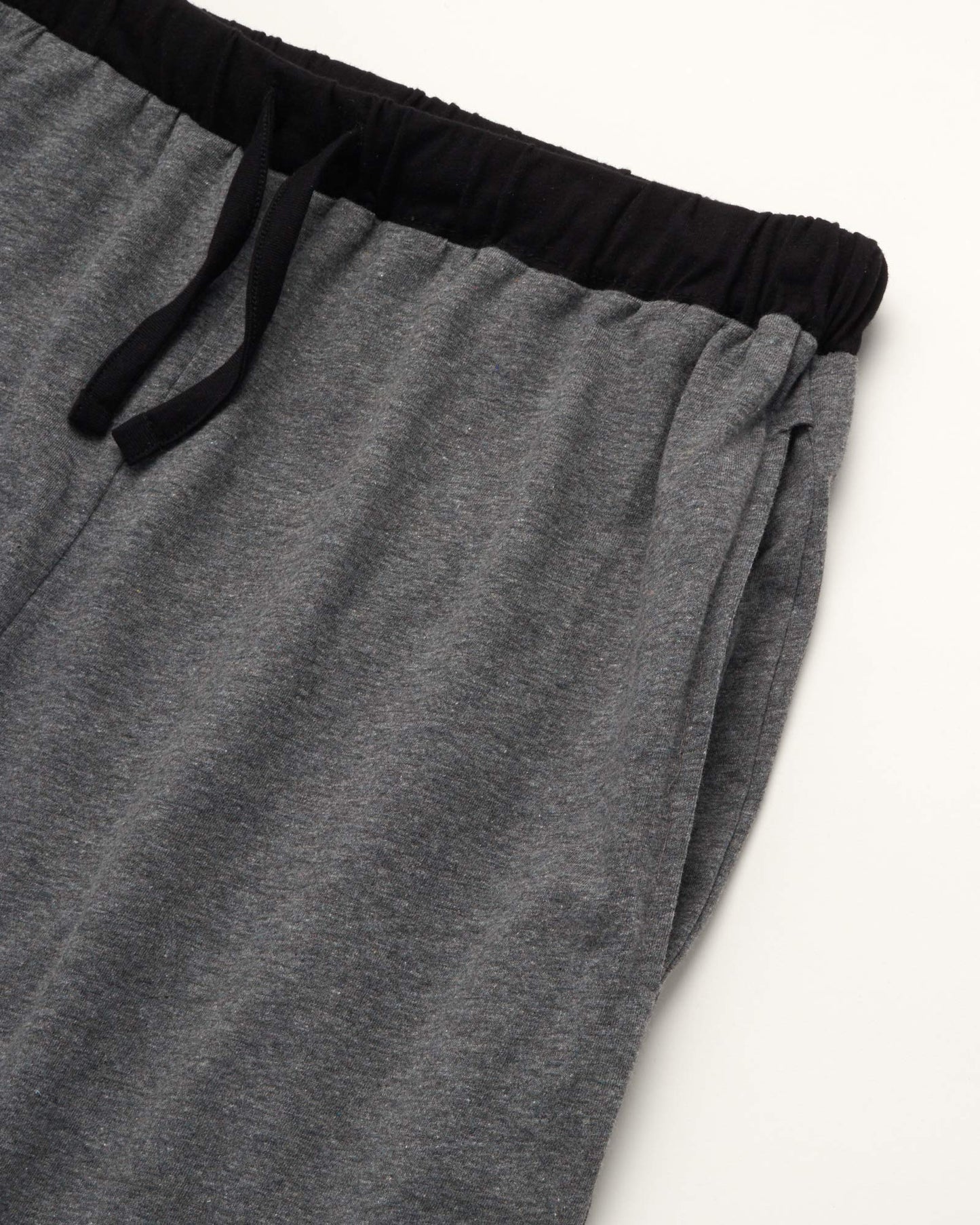 Ten West Apparel Men’s Pajamas – Short Sleeve Tee and Lounge Shorts Sleepwear Set (M-XL)
