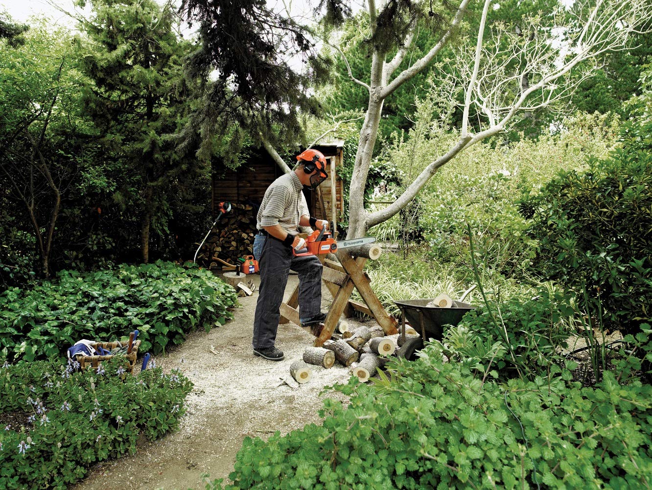 Husqvarna Protective Apron Chainsaw Chaps
